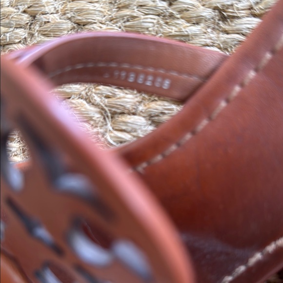 Tory Burch Brown Miller Sandals in Vintage Vachette - Picture 2 of 6